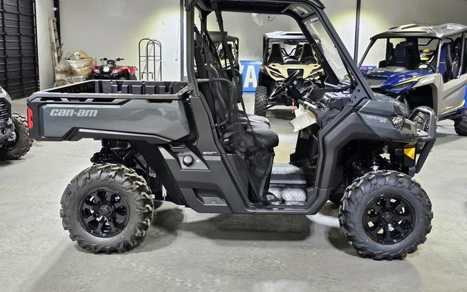 2024 Can-Am® Defender XT HD10