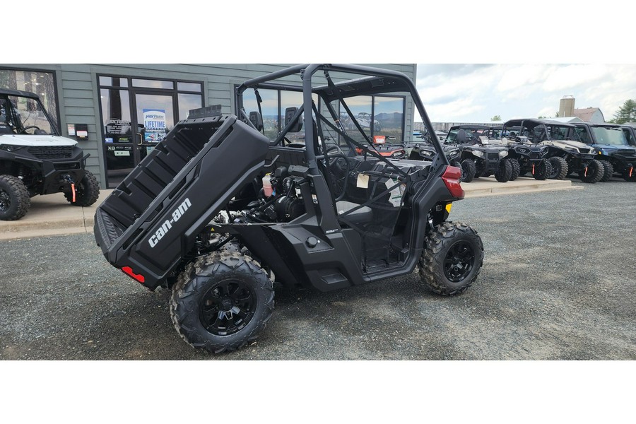 2024 Can-Am DEFENDER DPS HD9