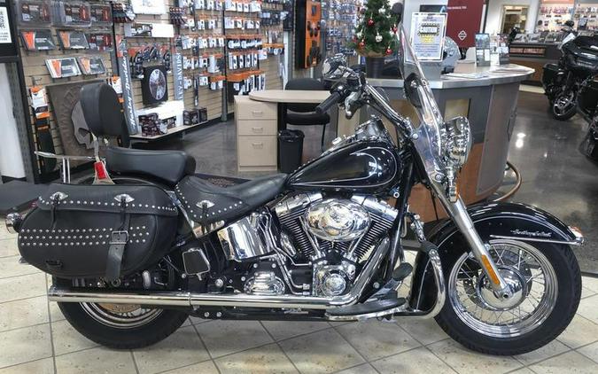 2011 Harley-Davidson® FLSTC - Heritage Softail® Classic