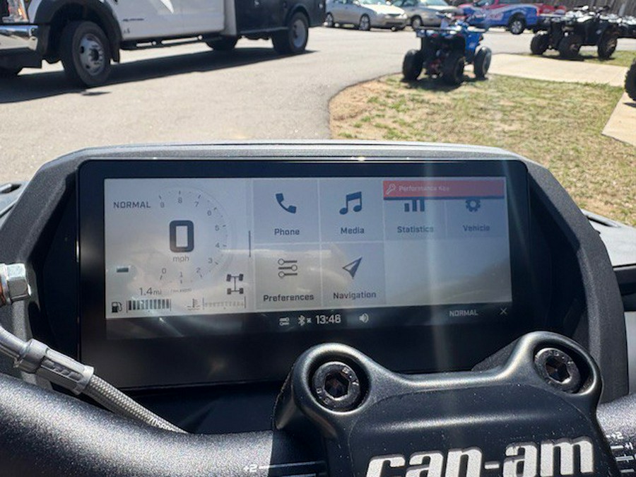 2026 Outlander™ MAX XT-P™ 1000R - Can-Am