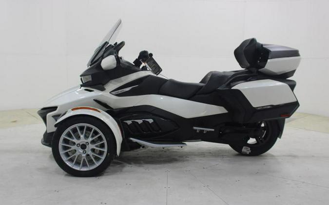 2026 Can-Am® Spyder RT Limited Platine