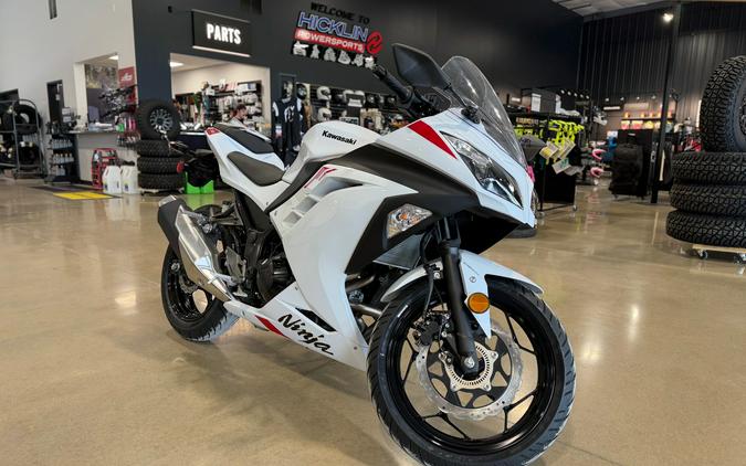 2026 Kawasaki Ninja® 300 ABS