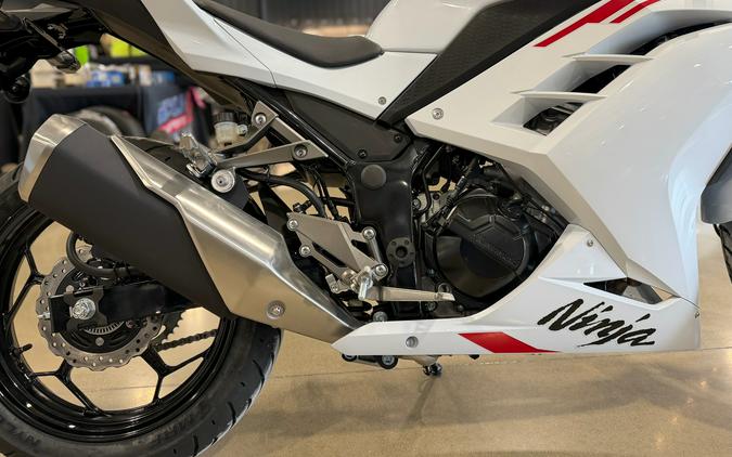 2026 Kawasaki Ninja® 300 ABS
