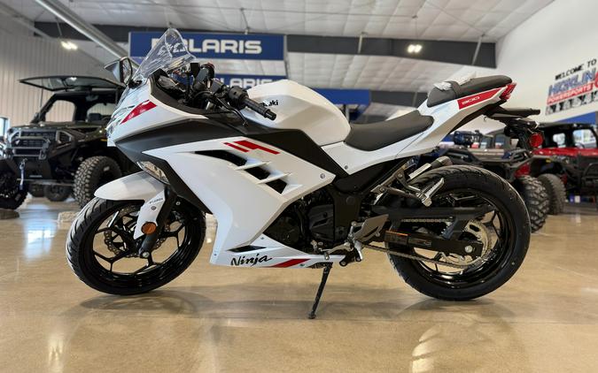 2026 Kawasaki Ninja® 300 ABS
