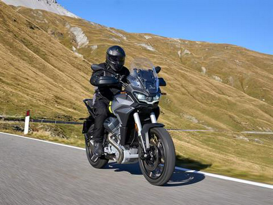 2024 Moto Guzzi Stelvio