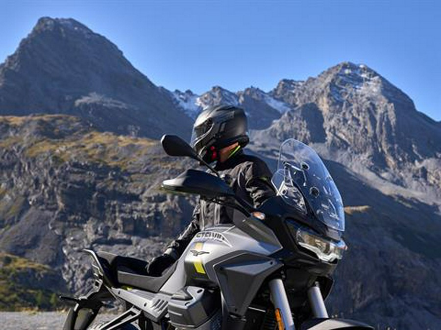 2024 Moto Guzzi Stelvio