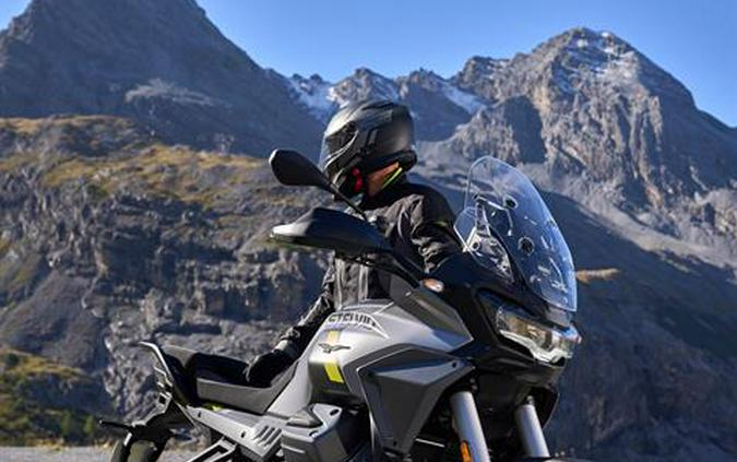 2024 Moto Guzzi Stelvio