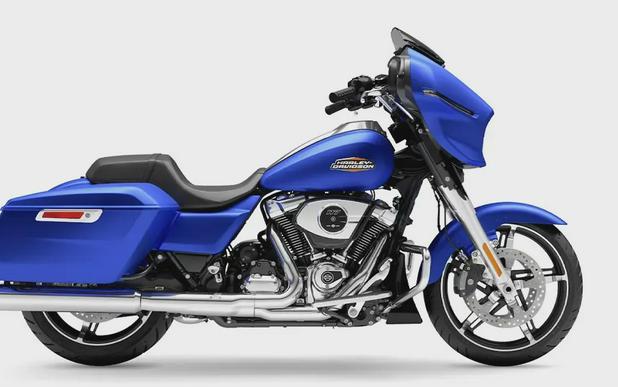 2026 Street Glide (FLHX)
