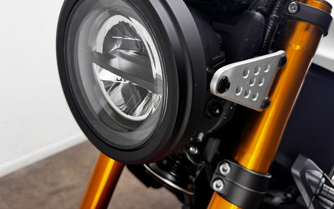 2024 Yamaha XSR900 Heritage Red/White - OO2821