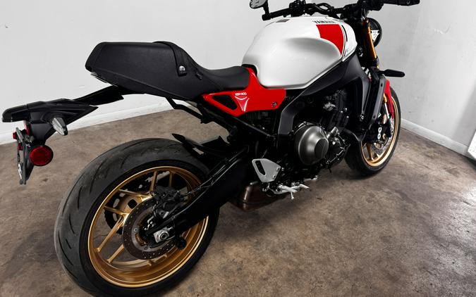 2024 Yamaha XSR900 Heritage Red/White - OO2821