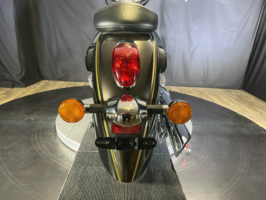 2023 Kawasaki Vulcan 900 Classic