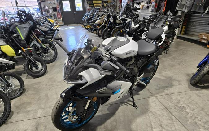 2025 CFMOTO 675SS