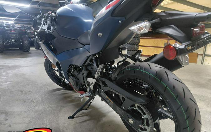 2026 Kawasaki Ninja 500 ABS Metallic Matte Twilight Blue