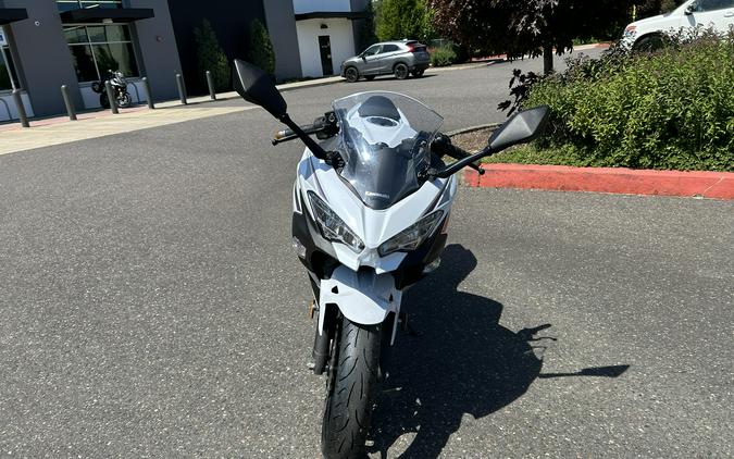 2023 Kawasaki NINJA 400 ABS