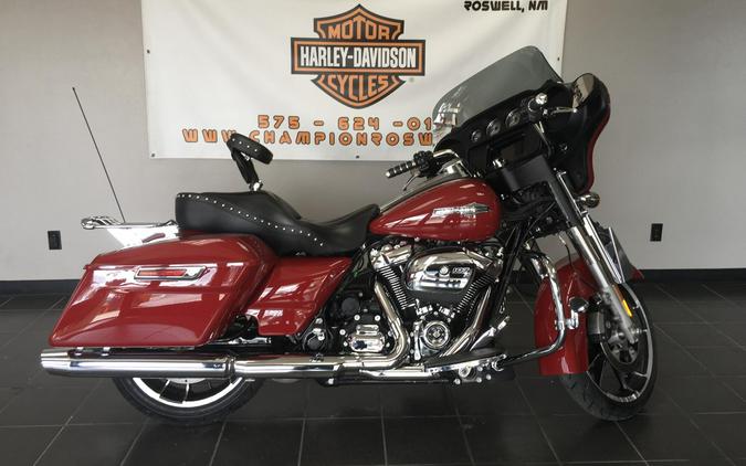 Street Glide®