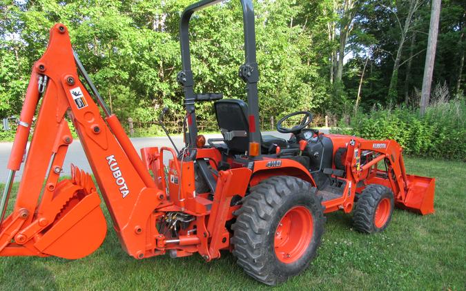 2020 Kubota B2320 WITH LOADER AND BACK HOE 324 HRS