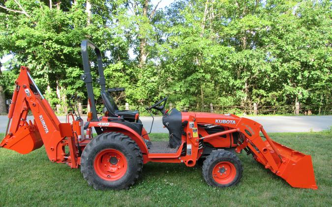 2020 Kubota B2320 WITH LOADER AND BACK HOE 324 HRS