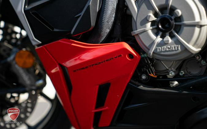 2024 Ducati Streetfighter V2 Red