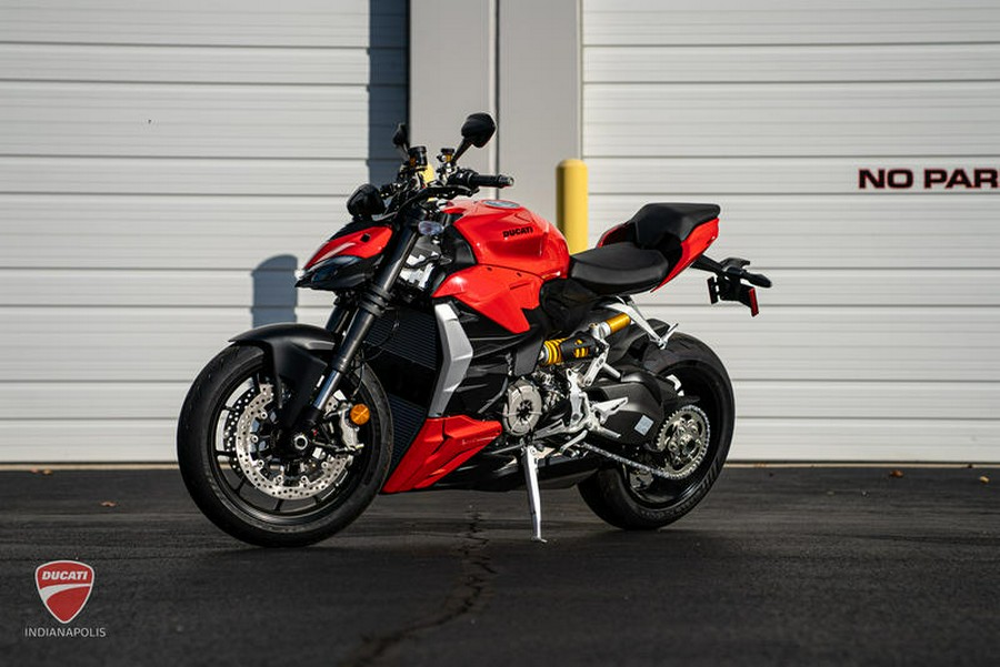 2024 Ducati Streetfighter V2 Red