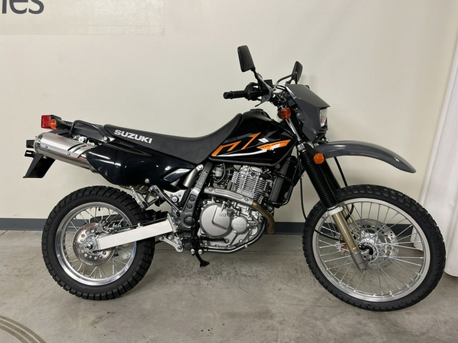 2026 Suzuki DR 650S (DR650SEM6)