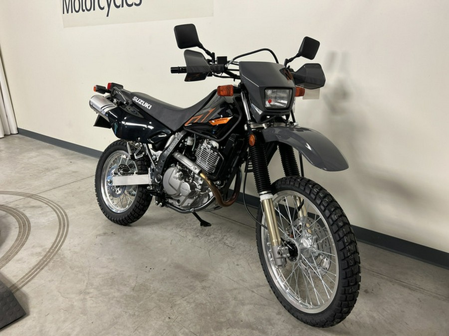 2026 Suzuki DR 650S (DR650SEM6)