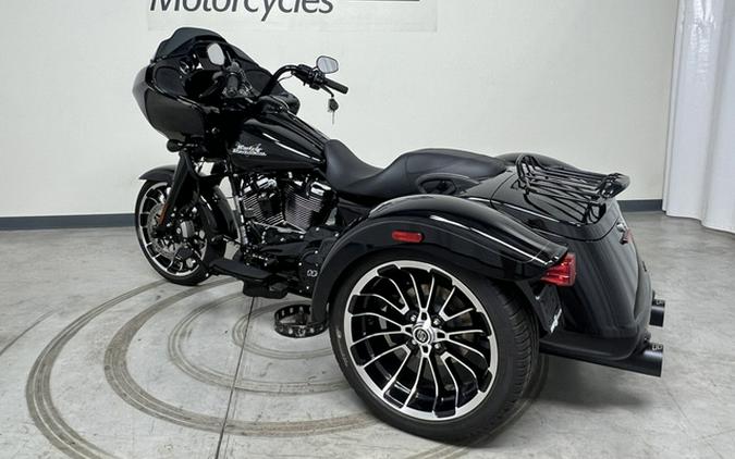 2025 Harley-Davidson Trike Road Glide 3