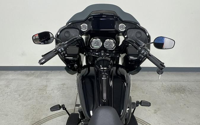 2025 Harley-Davidson Trike Road Glide 3