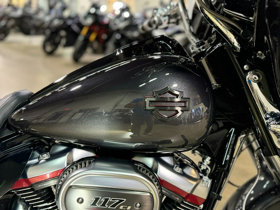 2020 Harley-Davidson CVO™ Street Glide®