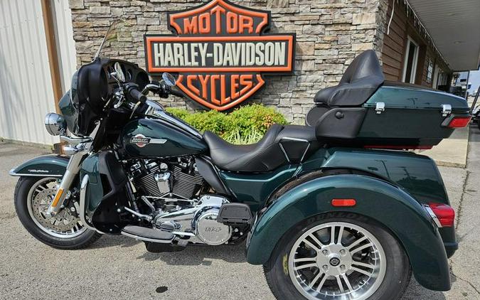 2024 Harley-Davidson® FLHTCUTG - Tri Glide® Ultra