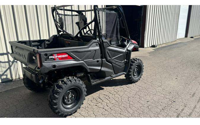 2025 Pioneer 1000 Base - Honda