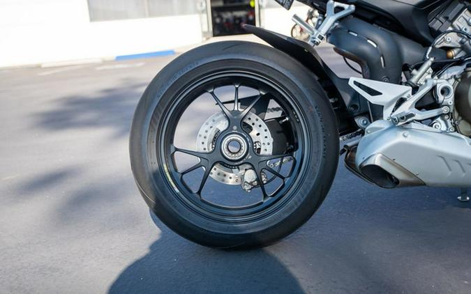 2021 Ducati Streetfighter V4 S