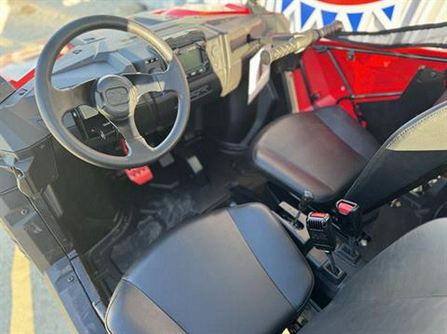 2025 Polaris RZR 200 EFI