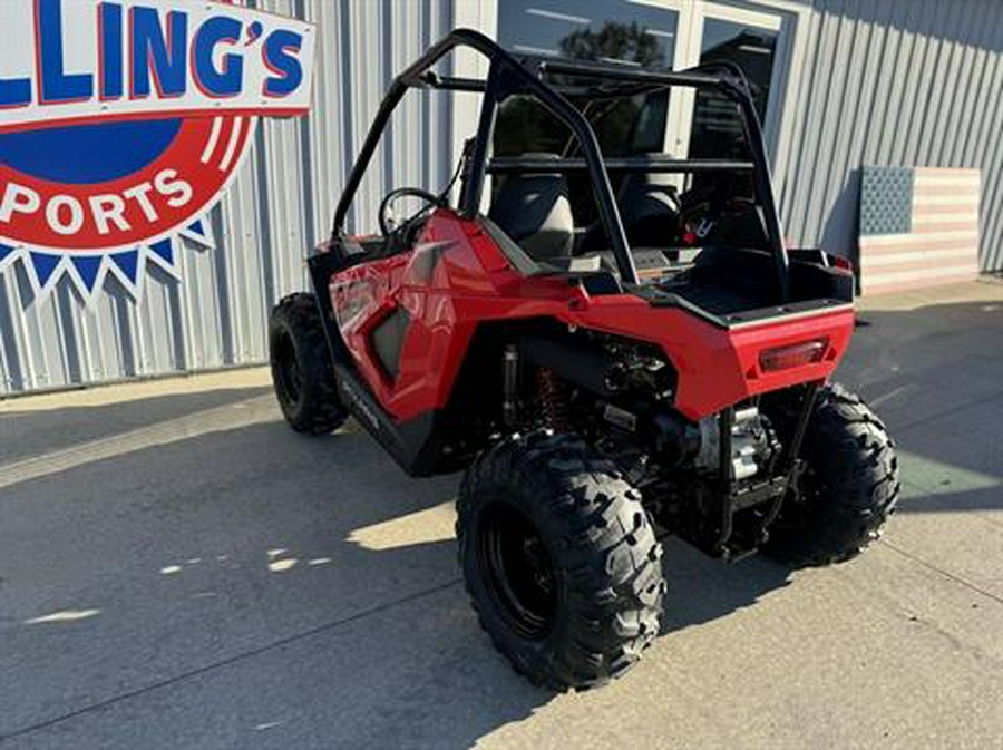 2025 Polaris RZR 200 EFI