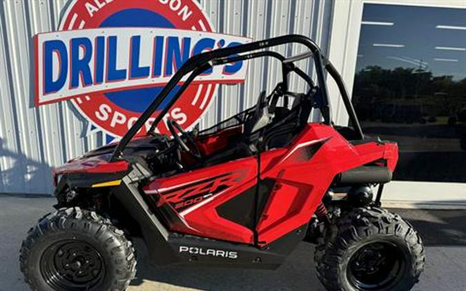 2025 Polaris RZR 200 EFI