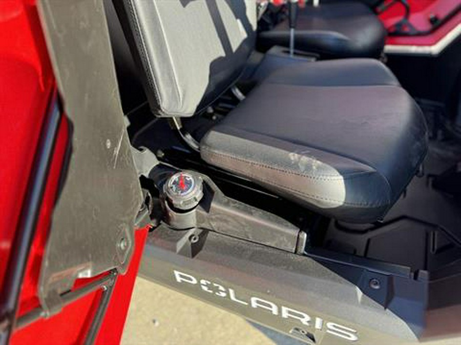 2025 Polaris RZR 200 EFI