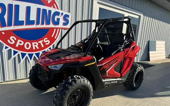 2025 Polaris RZR 200 EFI