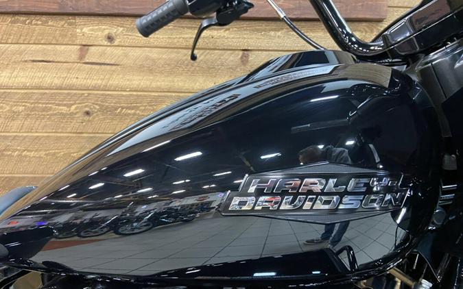 2025 Harley-Davidson® Road Glide® Vivid Black - Black Finish FLTRX