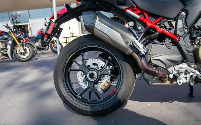 2023 Ducati Multistrada V4 Pikes Peak