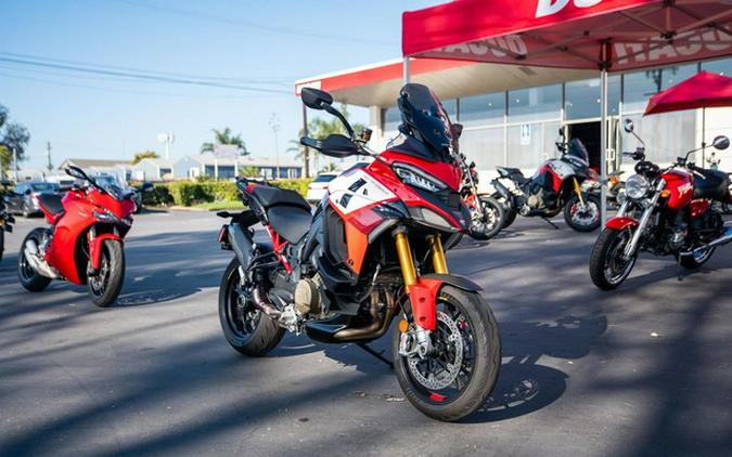 2023 Ducati Multistrada V4 Pikes Peak