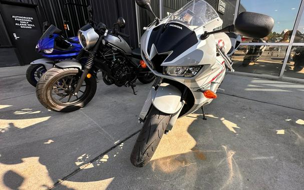 2026 Honda CBR600RRT