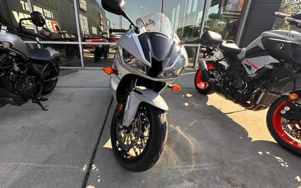 2026 Honda CBR600RRT