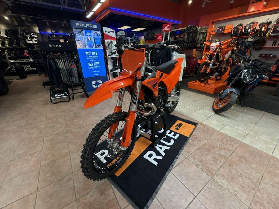 New 2025 KTM SX 300