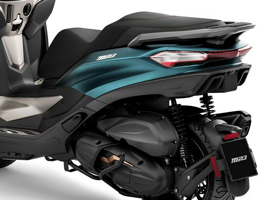 2025 Piaggio MP3 530 Exclusive