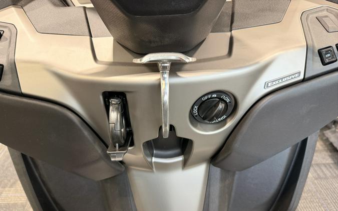 2025 Piaggio MP3 530 Exclusive