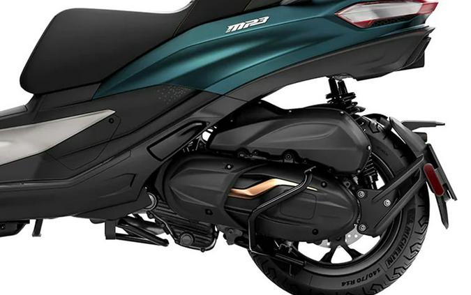 2025 Piaggio MP3 530 Exclusive