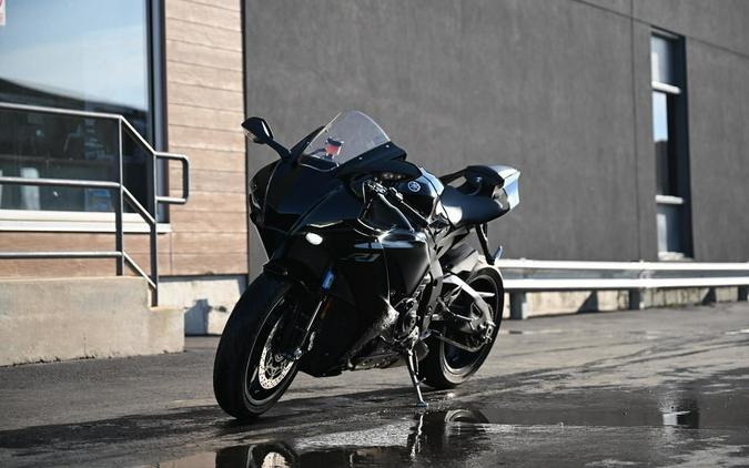 2022 Yamaha YZF-R1