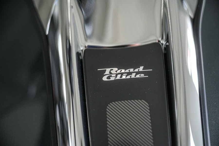 2025 Harley-Davidson Road Glide Grand American Touring FLTRX