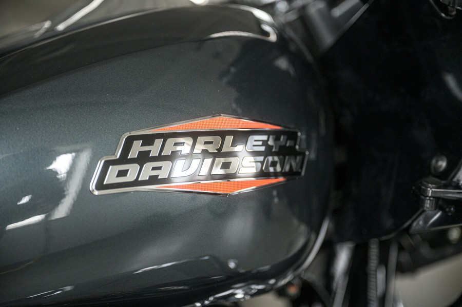 2025 Harley-Davidson Road Glide Grand American Touring FLTRX