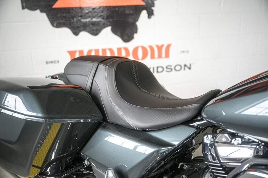 2025 Harley-Davidson Road Glide Grand American Touring FLTRX