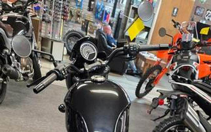 2025 Moto Morini® Calibro 700